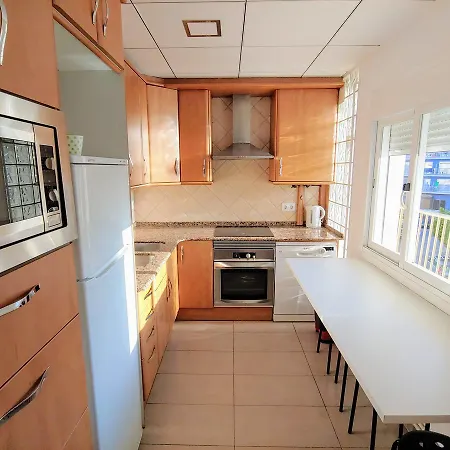 Miramar Serveis - 7351 Vistas Al Mar, Parking , A-c Y Wifi Apartment